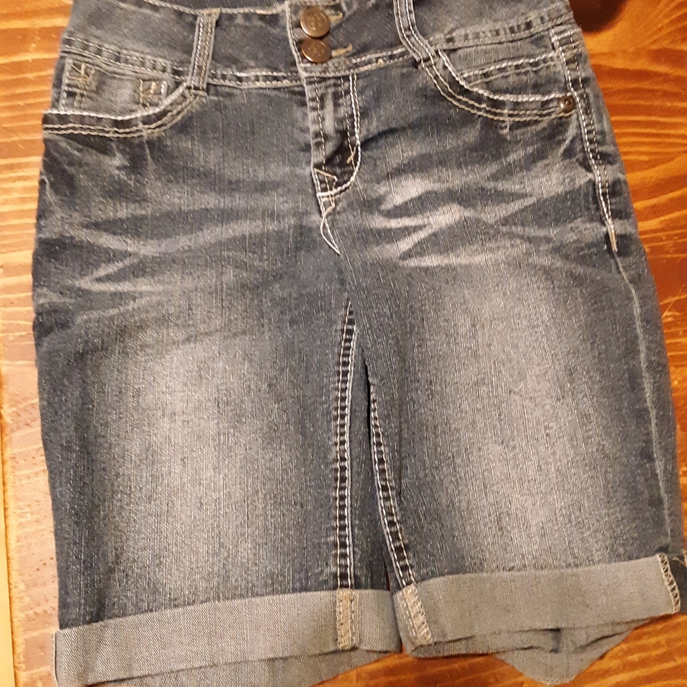 No boundaries girl shorts #76
